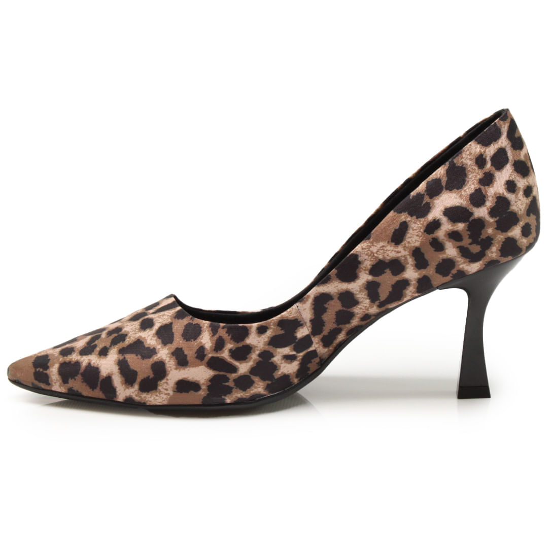 Scarpin Bebecê Onça Feminino Animal Print, vista lateral direita